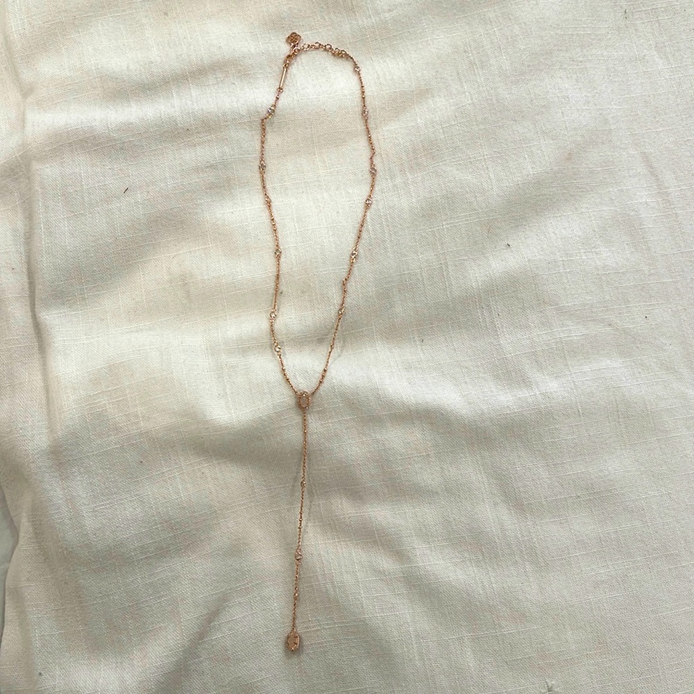 Kendra Scott rose gold necklace
